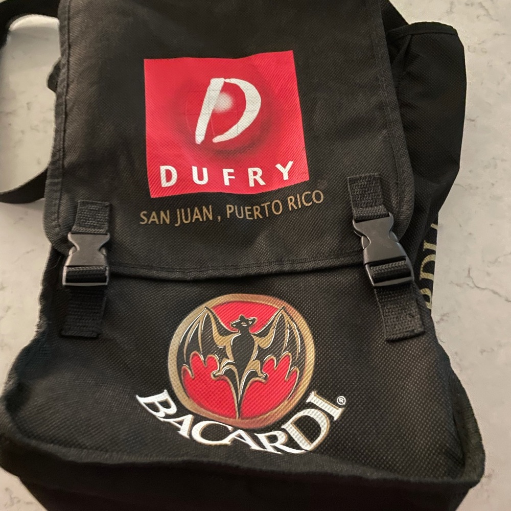 Dufry Black Messenger Bag
